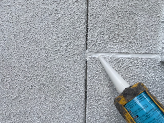 新規コーキング打設